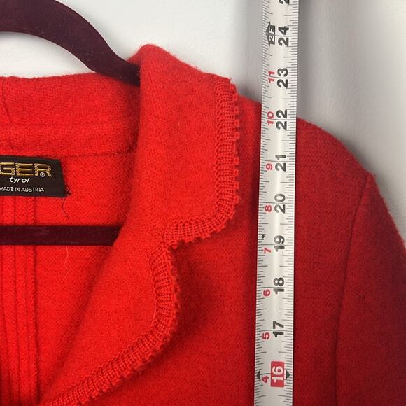 Geiger Tyrol red wool structured women’s coat jacket size 42 - Picture 9 of 11